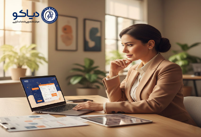 تصویر یک مشاور حرفه‌ای که سامانه ثبت شرکت کاتب را بررسی می‌کند، در محیط دفتر مدرن و مینیمال با حس اعتماد و تخصص.